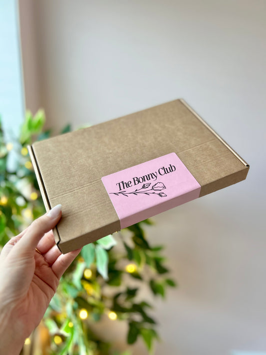 Monthly Subscription Box - April 🌿